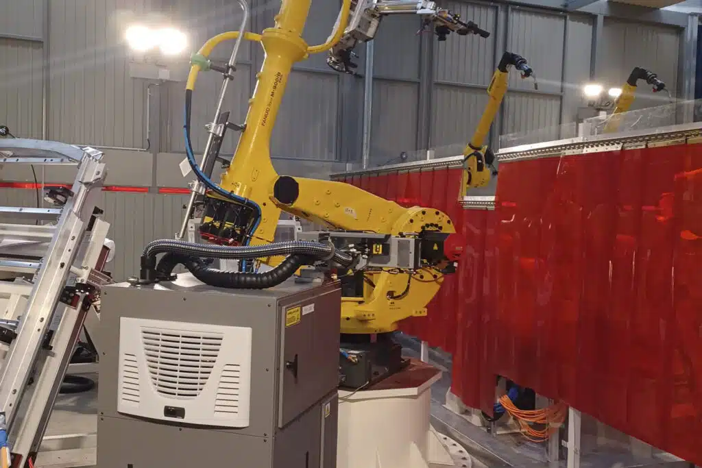 Marquage et relecture sur bac de batterie dans un îlot robotisé