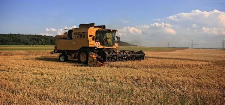 Solutions laser pour l’industrie agricole et les équipements lourds